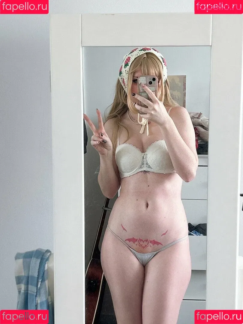 Elefire Grey Onlyfans Photo Gallery 