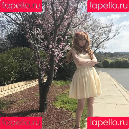 Elefire Grey Onlyfans Photo Gallery 