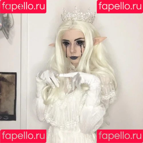 Elefire Grey Onlyfans Photo Gallery 