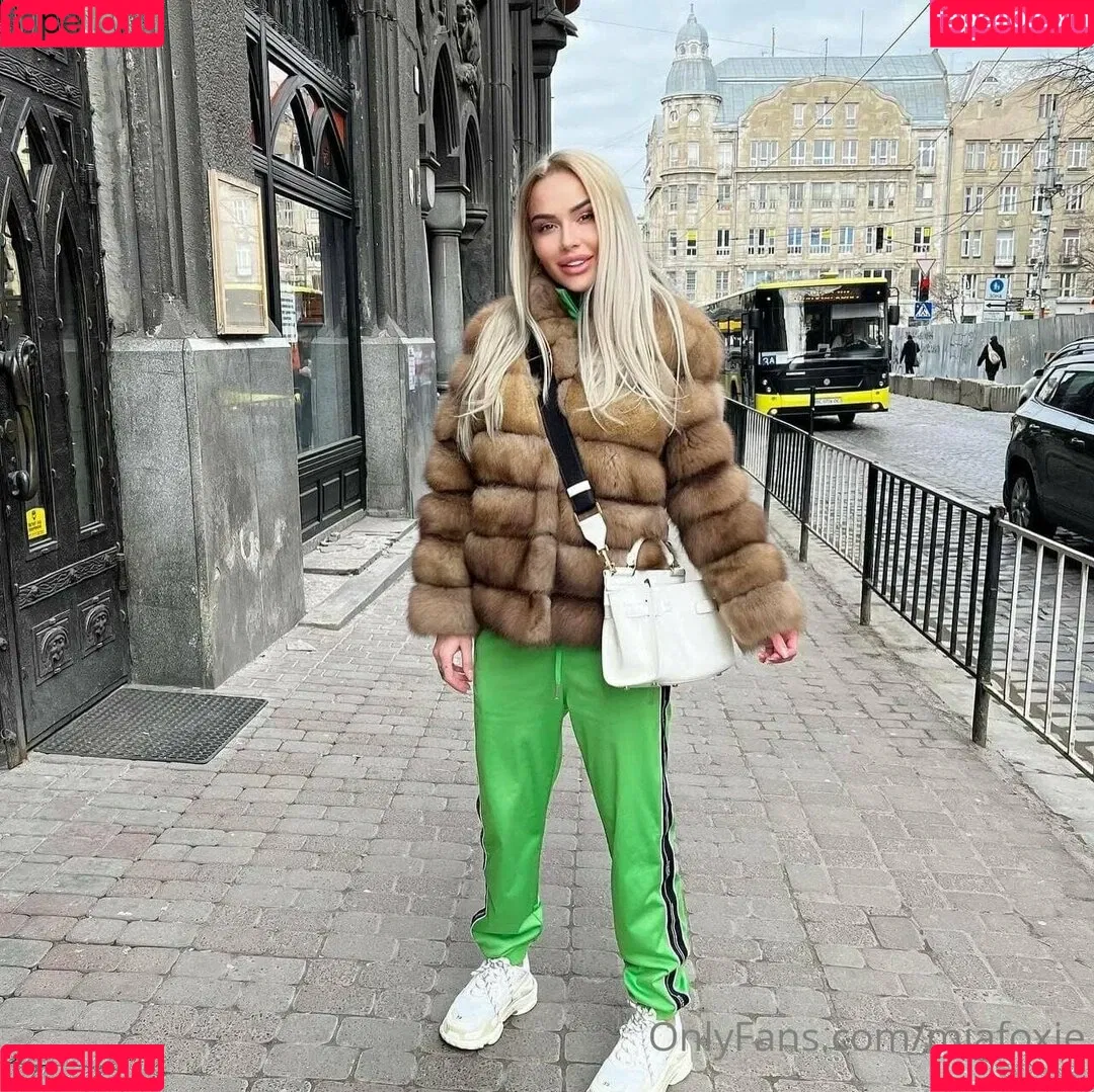 mia_foxybae Onlyfans Photo Gallery 
