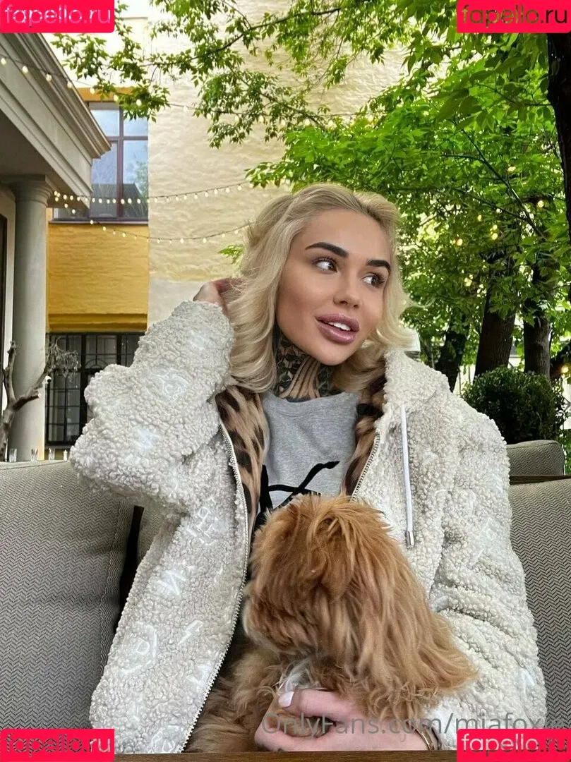 mia_foxybae Onlyfans Photo Gallery 