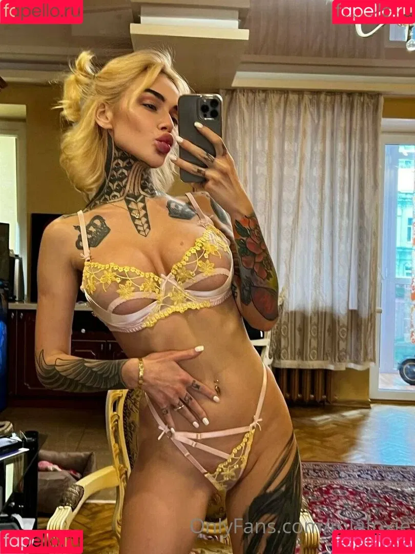 mia_foxybae Onlyfans Photo Gallery 