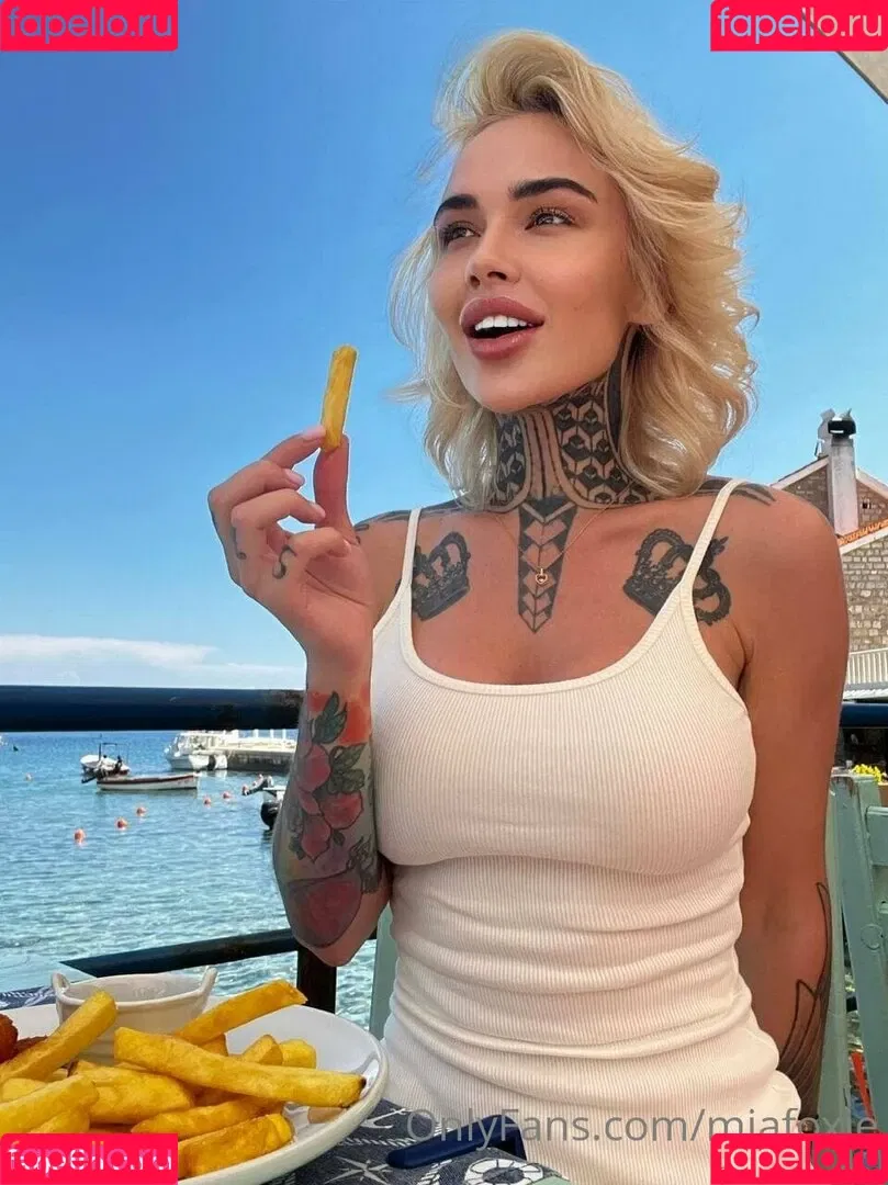 mia_foxybae Onlyfans Photo Gallery 
