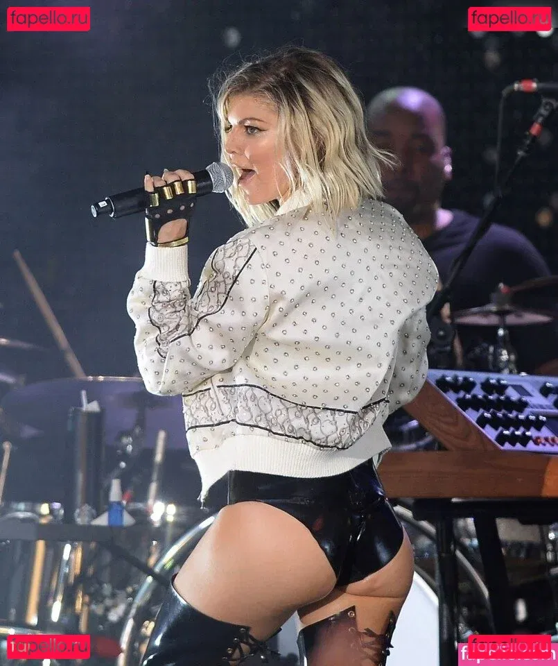 Fergie Onlyfans Photo Gallery 