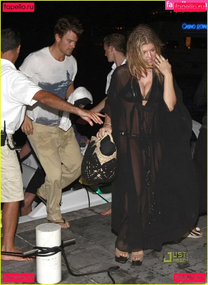 Fergie Onlyfans Photo Gallery 