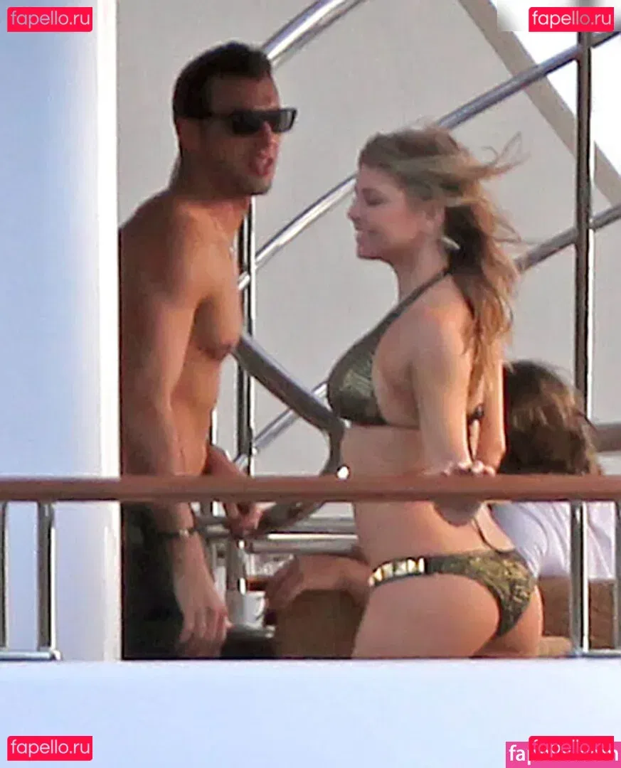 Fergie Onlyfans Photo Gallery 