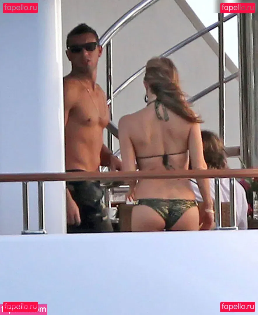 Fergie Onlyfans Photo Gallery 