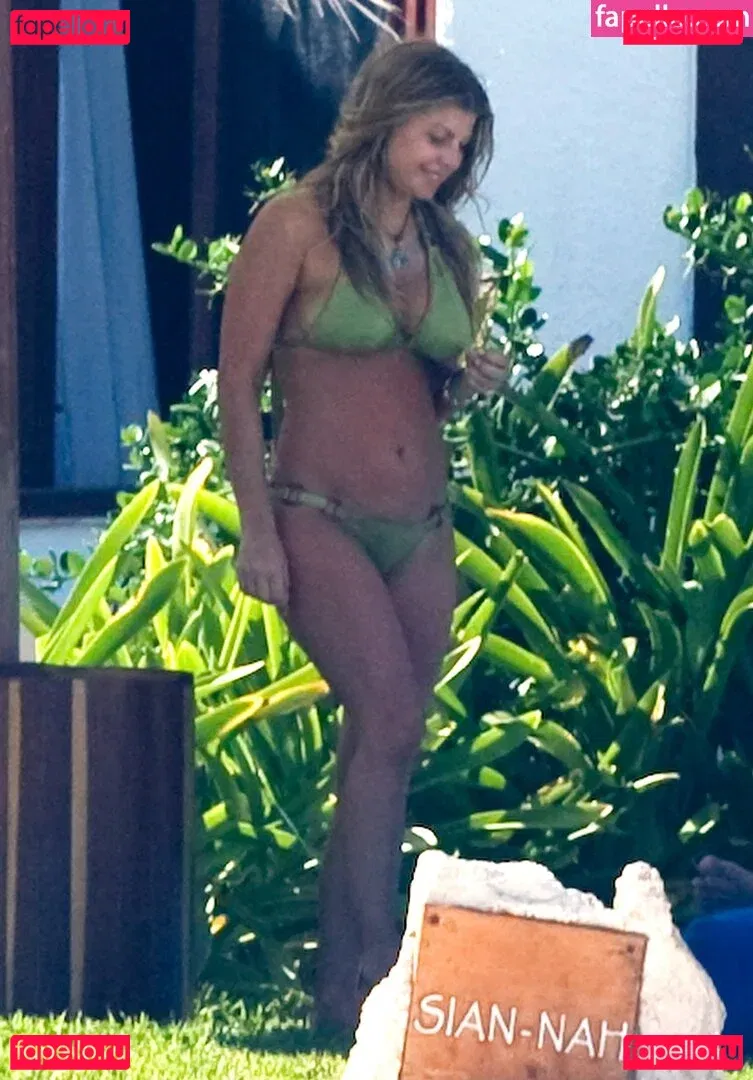 Fergie Onlyfans Photo Gallery 