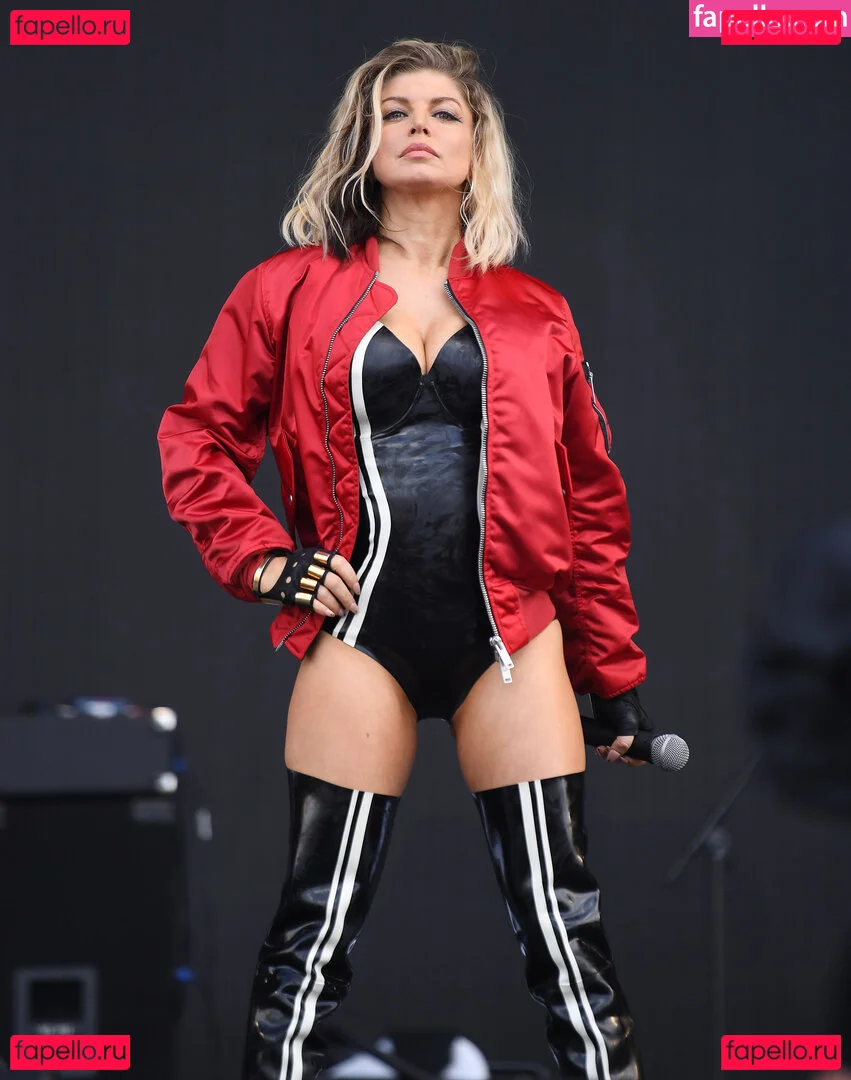 Fergie Onlyfans Photo Gallery 