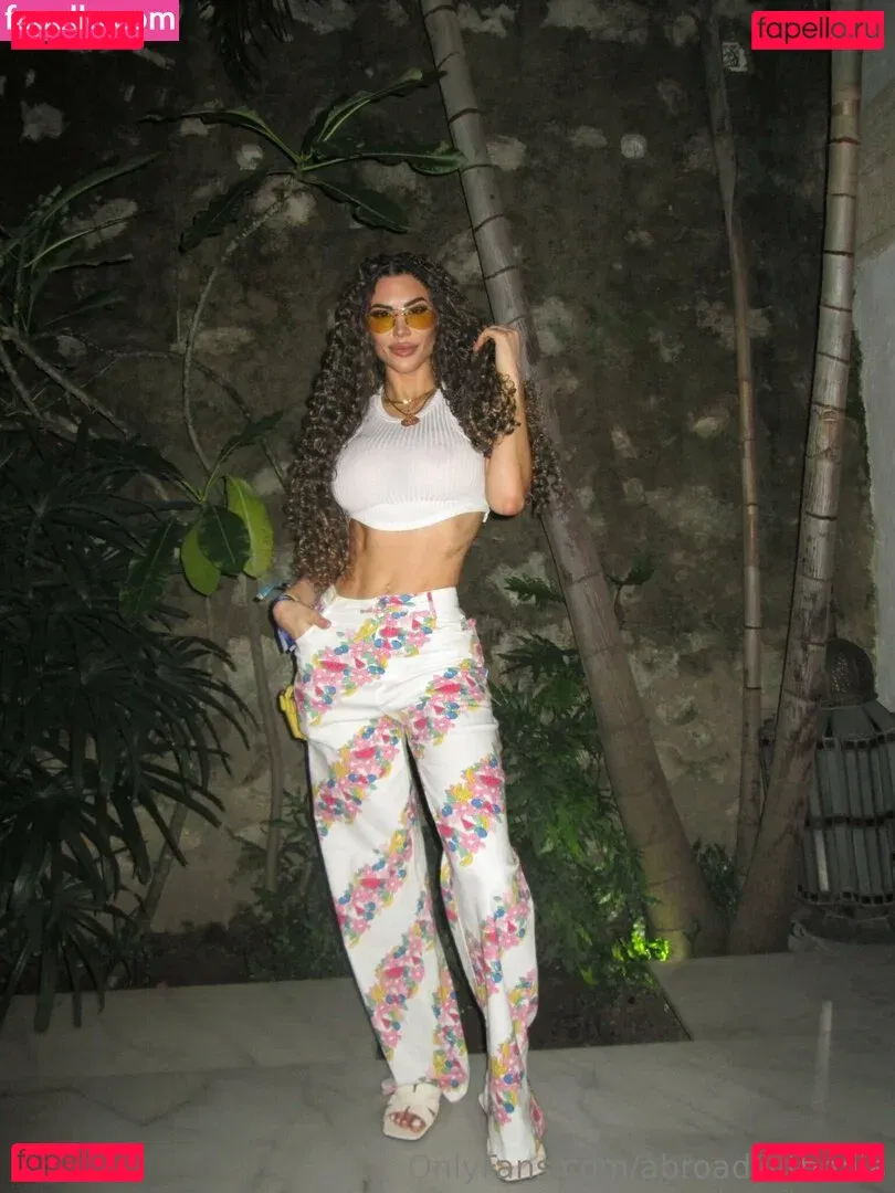 Abroadwithmila Onlyfans Photo Gallery 