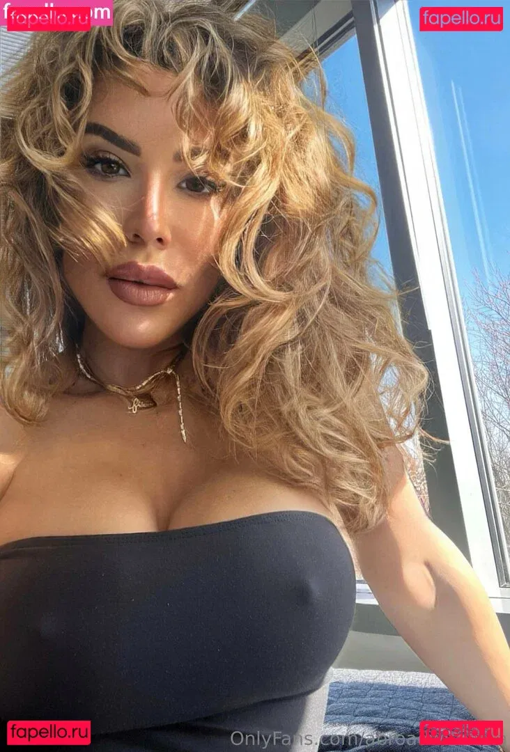 Abroadwithmila Onlyfans Photo Gallery 