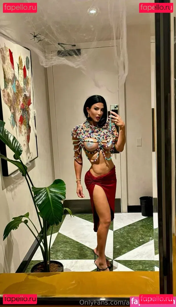 Abroadwithmila Onlyfans Photo Gallery 