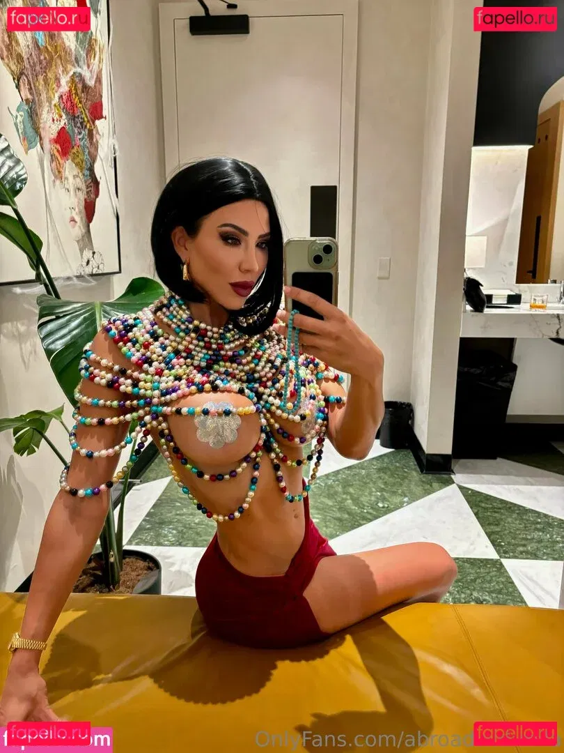 Abroadwithmila Onlyfans Photo Gallery 