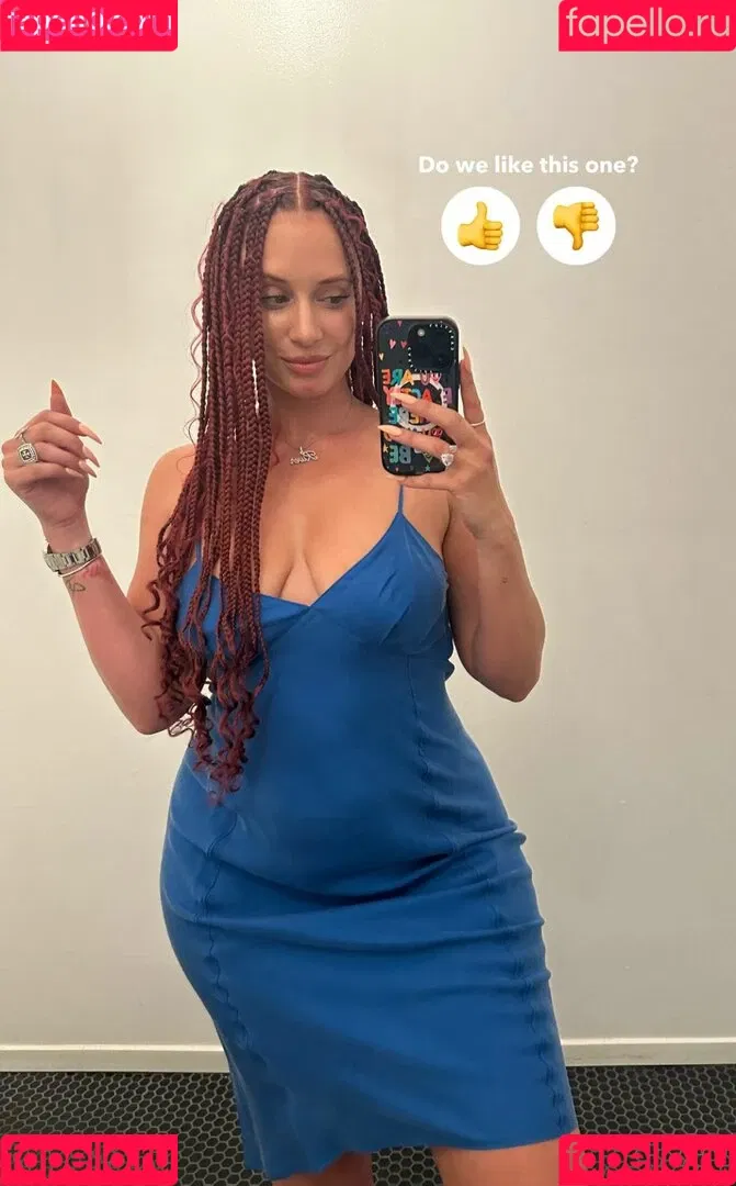 Yesjulz Onlyfans Photo Gallery 