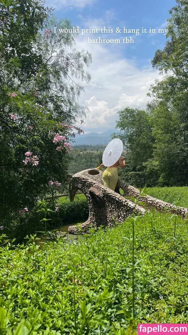 Yesjulz Onlyfans Photo Gallery 