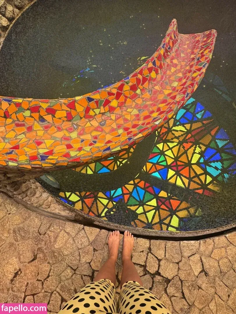 Yesjulz Onlyfans Photo Gallery 