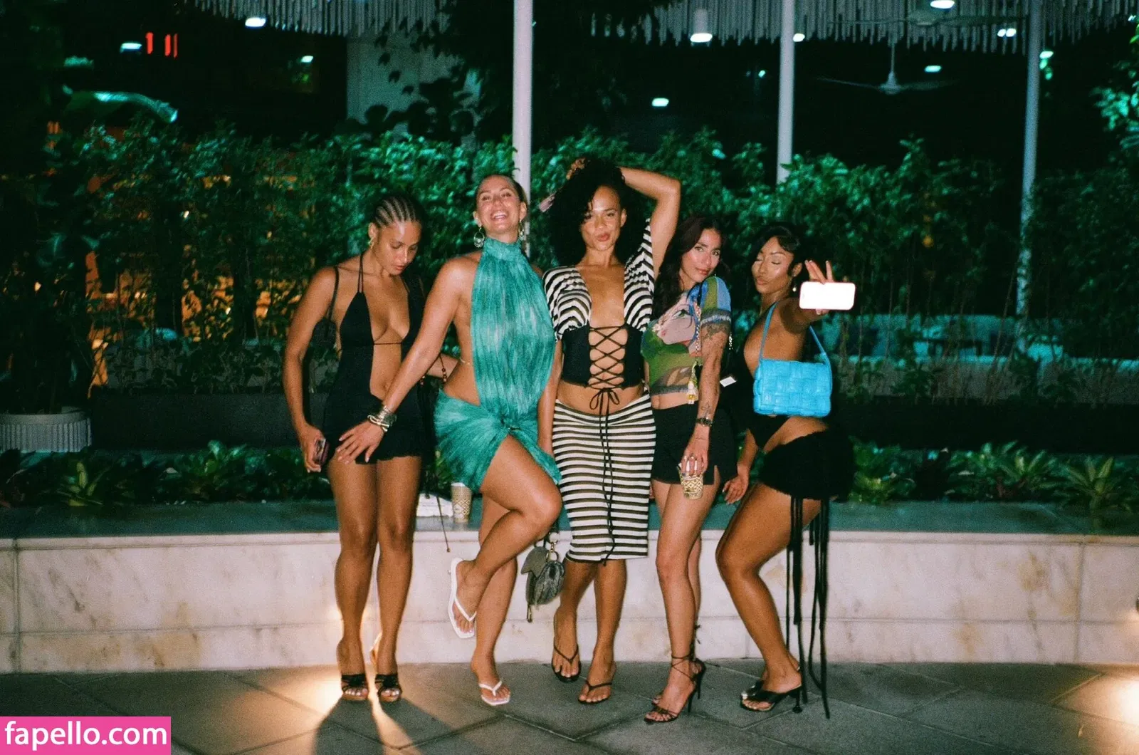 Yesjulz Onlyfans Photo Gallery 