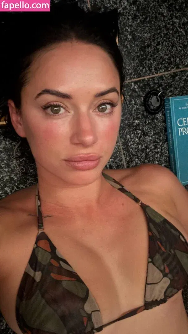 Yesjulz Onlyfans Photo Gallery 