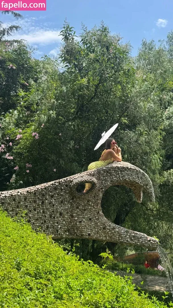 Yesjulz Onlyfans Photo Gallery 