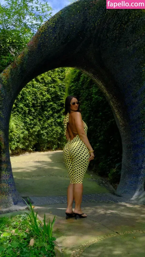 Yesjulz Onlyfans Photo Gallery 