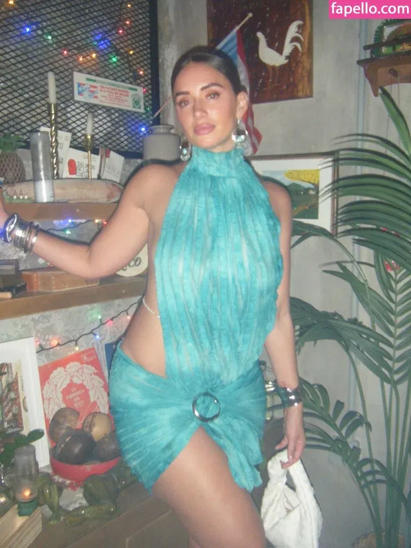 Yesjulz Onlyfans Photo Gallery 