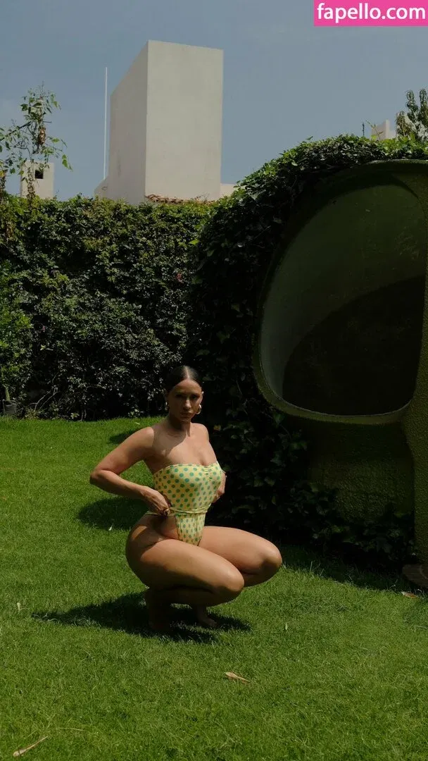 Yesjulz Onlyfans Photo Gallery 