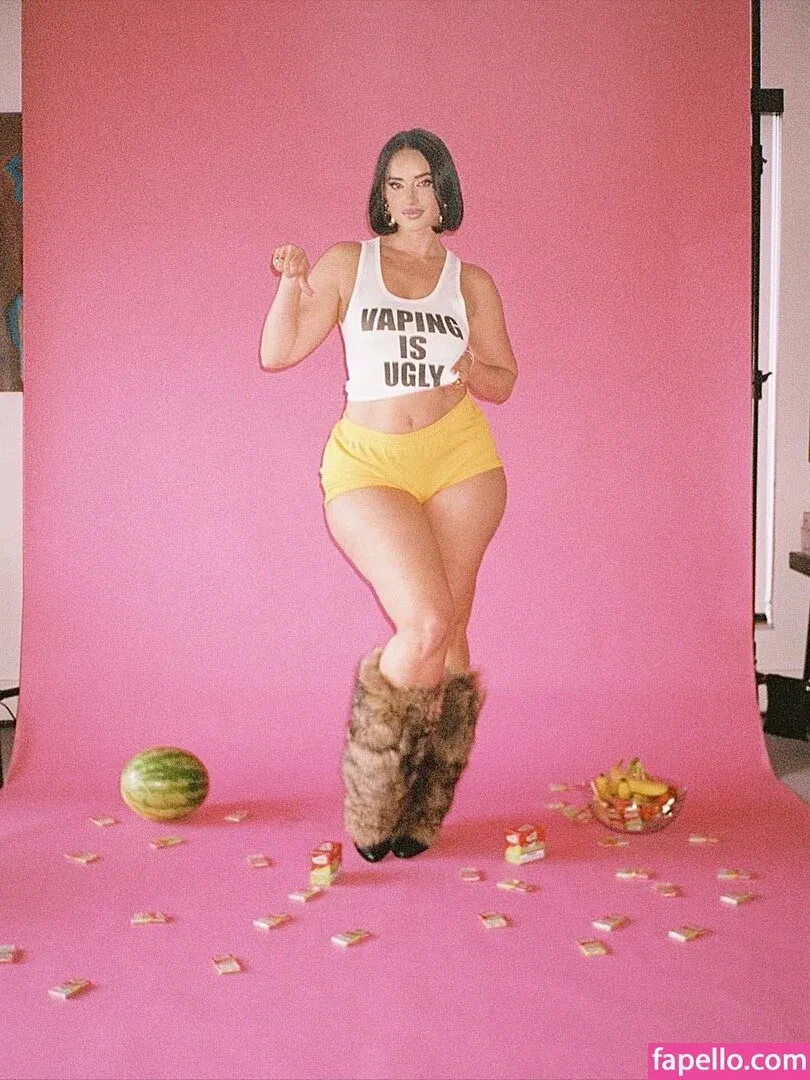 Yesjulz Onlyfans Photo Gallery 