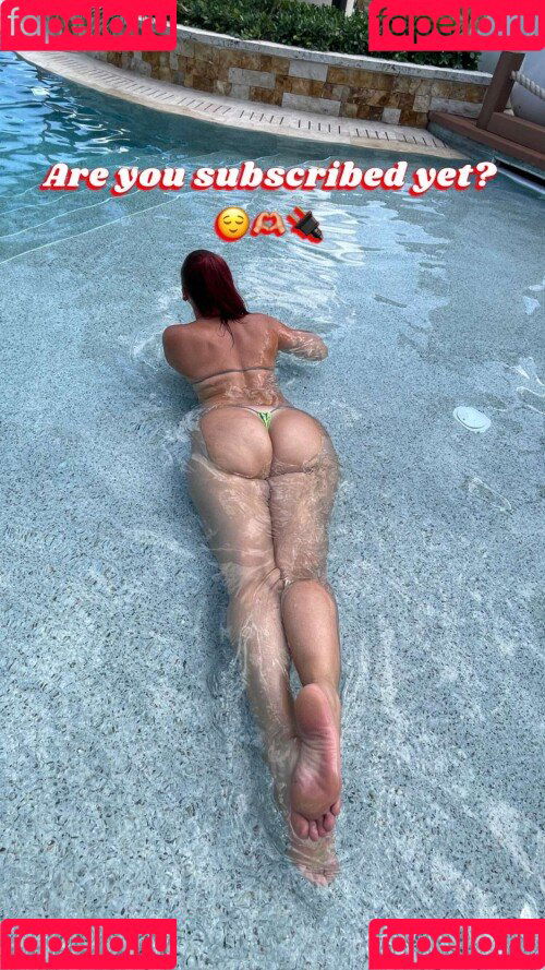 Yesjulz Onlyfans Photo Gallery 