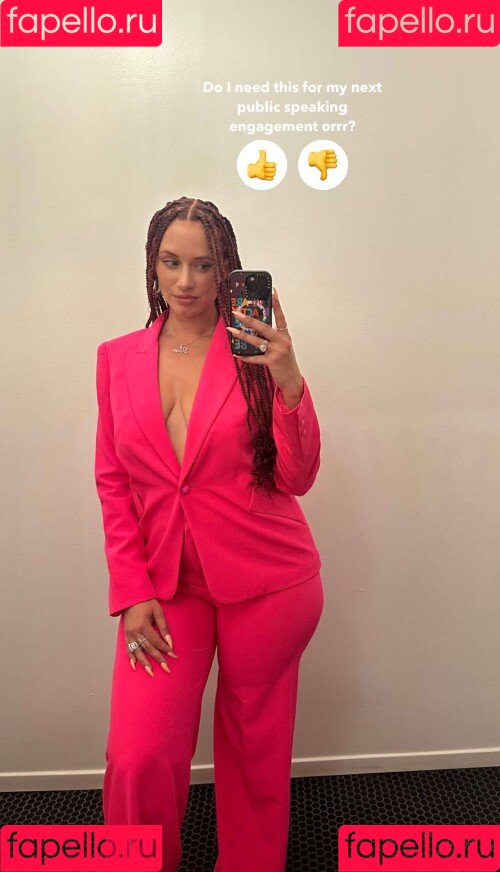 Yesjulz Onlyfans Photo Gallery 