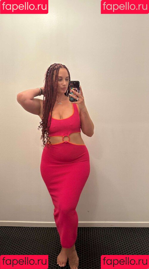 Yesjulz Onlyfans Photo Gallery 