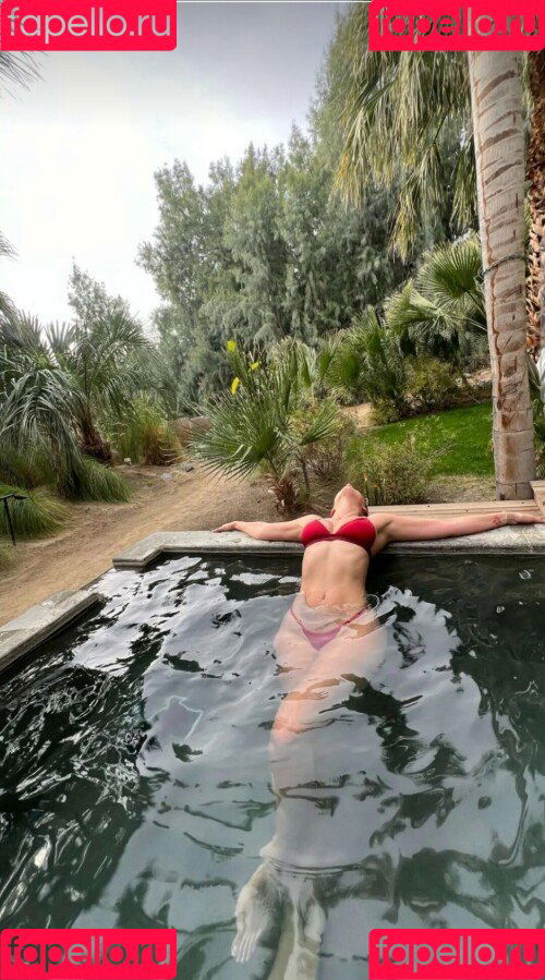 Yesjulz Onlyfans Photo Gallery 