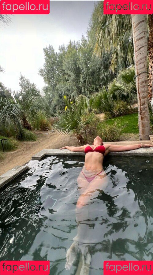 Yesjulz Onlyfans Photo Gallery 