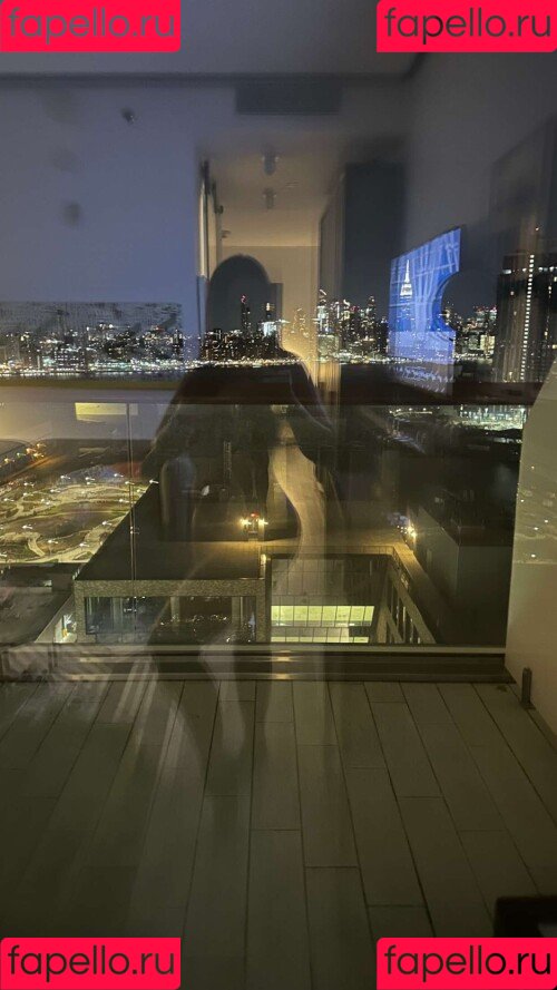 Yesjulz Onlyfans Photo Gallery 