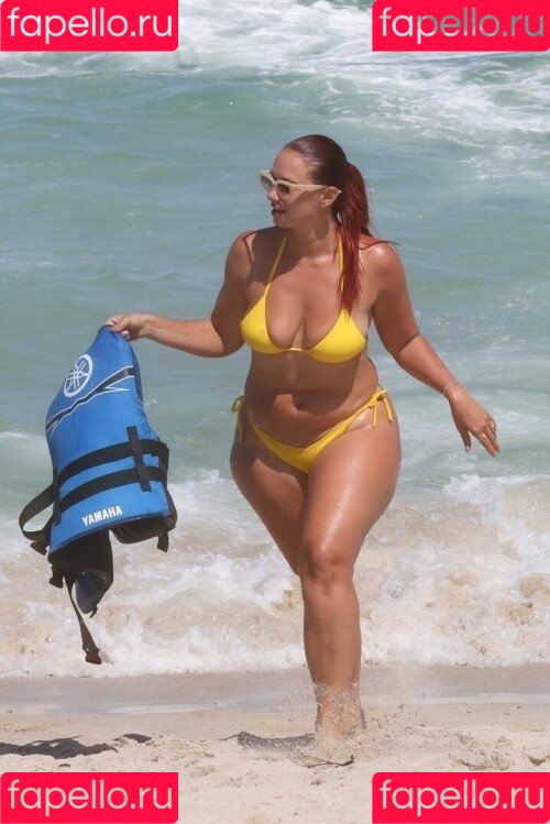 Yesjulz Onlyfans Photo Gallery 