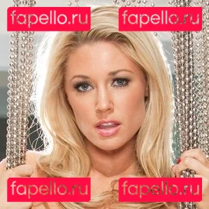 Kelly Carrington Onlyfans Photo Gallery 