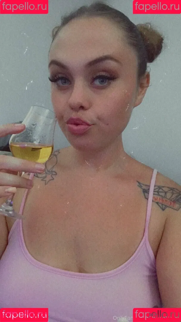 nicolette_xx Onlyfans Photo Gallery 