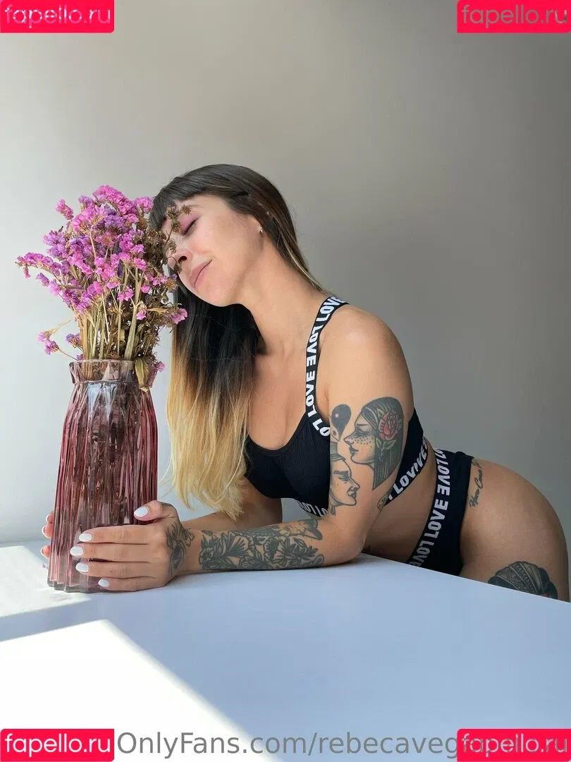 rebecavegaofficial Onlyfans Photo Gallery 