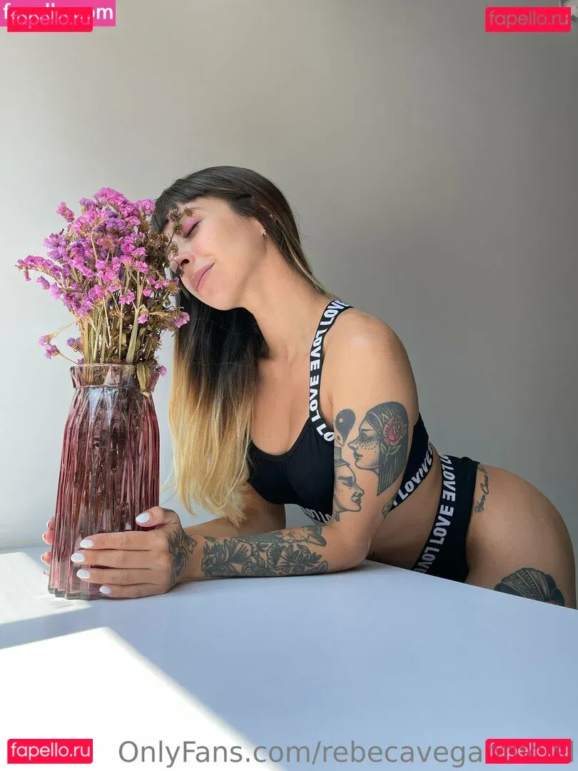 rebecavegaofficial Onlyfans Photo Gallery 