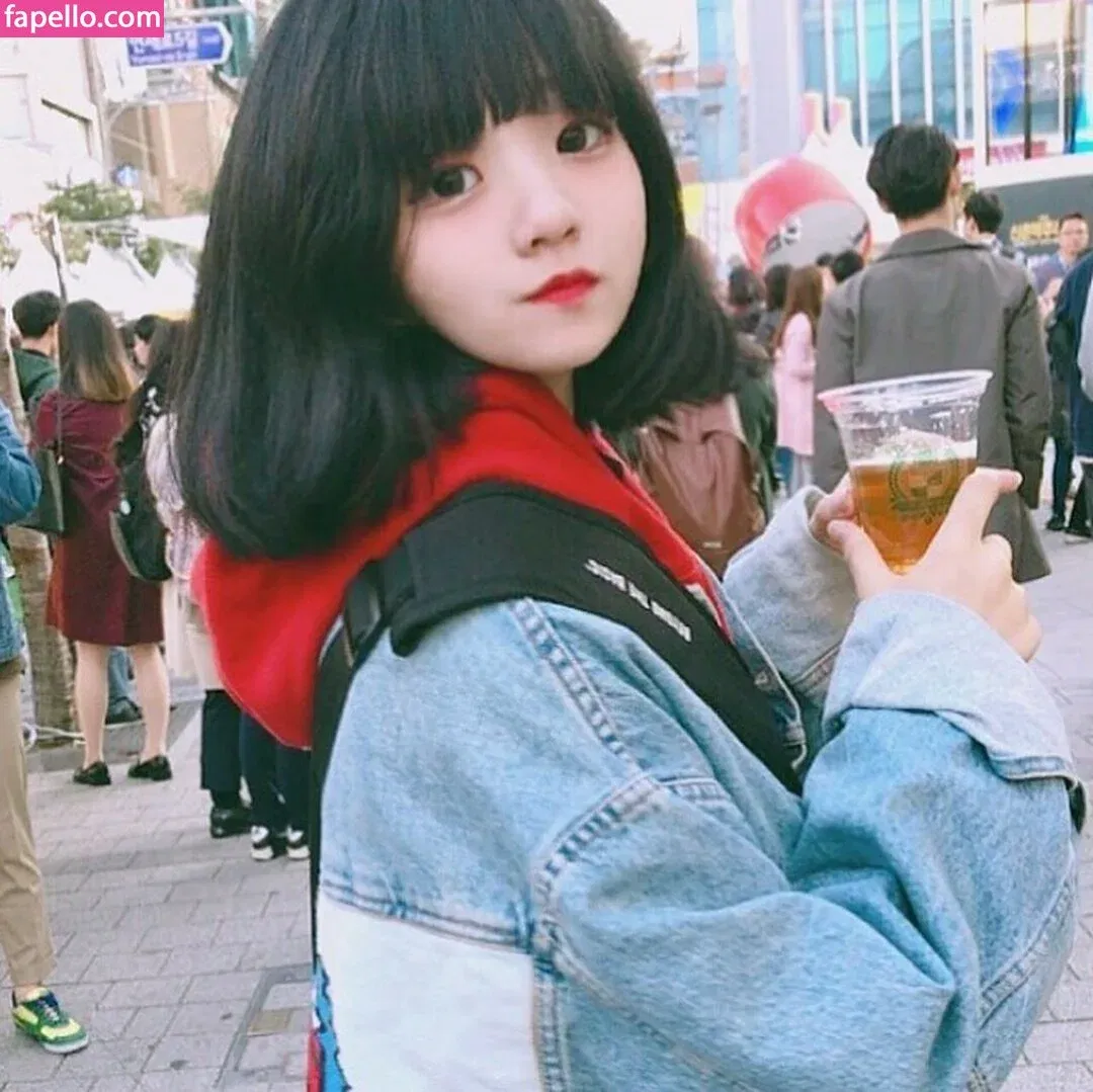 jen2jen2 Onlyfans Photo Gallery 