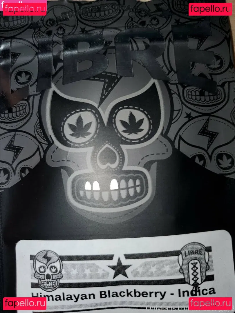 best_lu Onlyfans Photo Gallery 