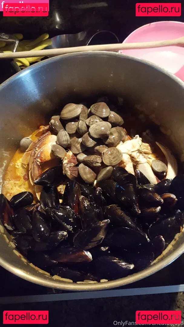 best_lu Onlyfans Photo Gallery 