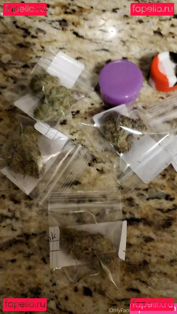 best_lu Onlyfans Photo Gallery 