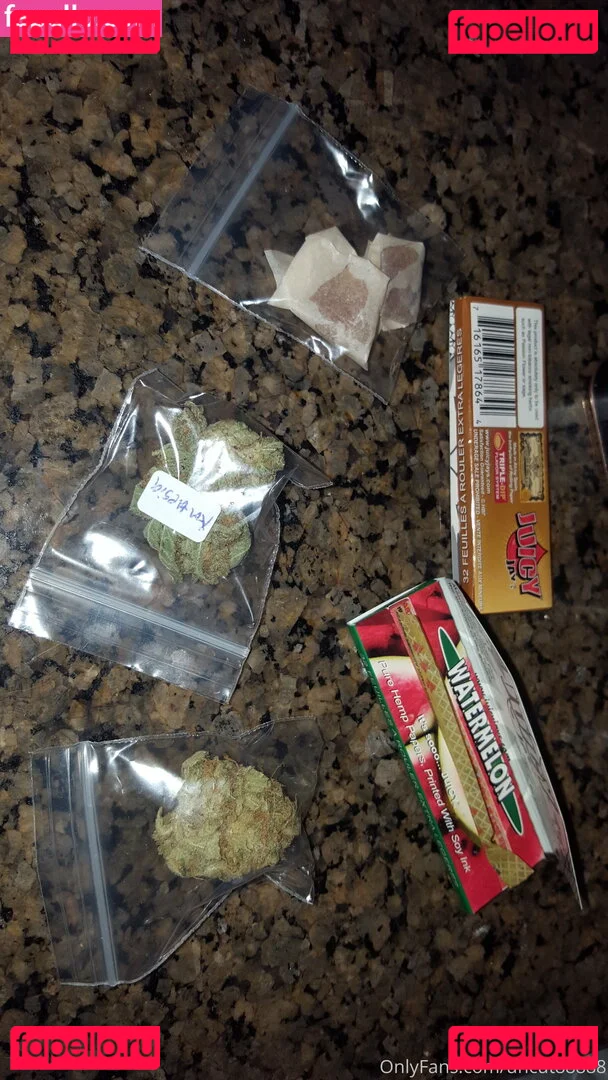 best_lu Onlyfans Photo Gallery 