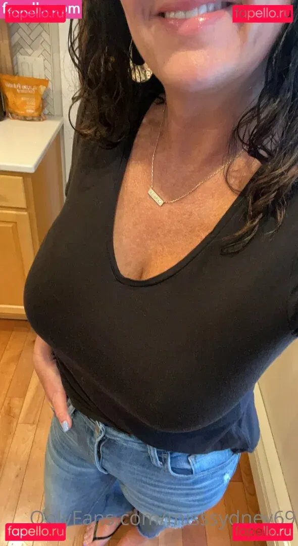 MissSydney69 Onlyfans Photo Gallery 