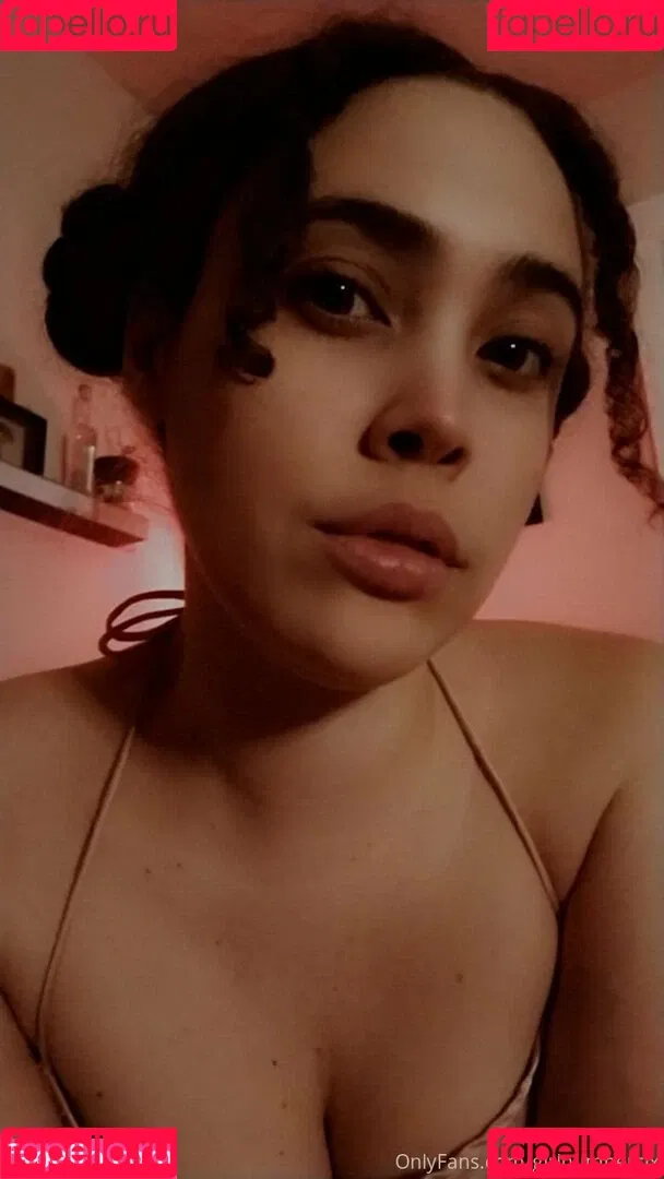 girlnumbersix Onlyfans Photo Gallery 