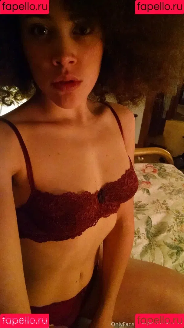 girlnumbersix Onlyfans Photo Gallery 