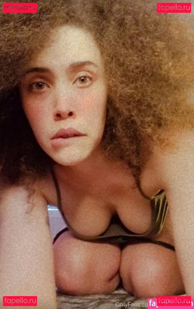 girlnumbersix Onlyfans Photo Gallery 