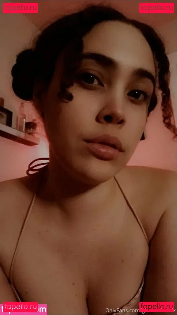 girlnumbersix Onlyfans Photo Gallery 