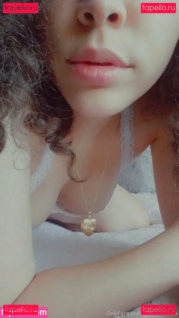 girlnumbersix Onlyfans Photo Gallery 