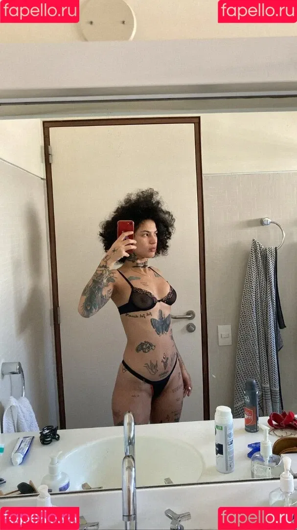 apropriad4mente Onlyfans Photo Gallery 